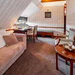 Golden Eagle Hotel Levice