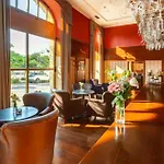 Golden Eagle Hotel 4*
