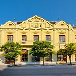 Hotel Golden Eagle Levice