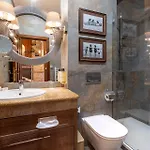 Golden Eagle Hotel
