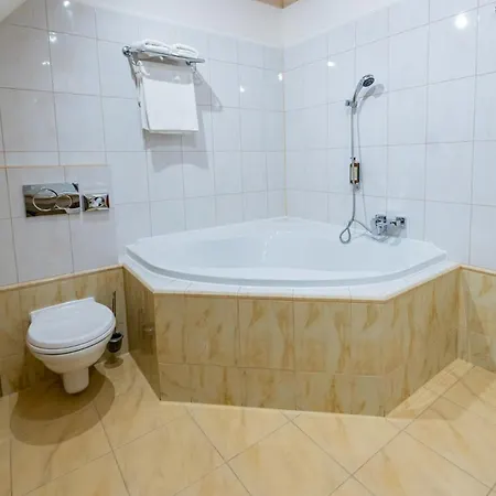 Golden Eagle ホテル