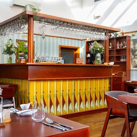 Hotel Golden Eagle Levice