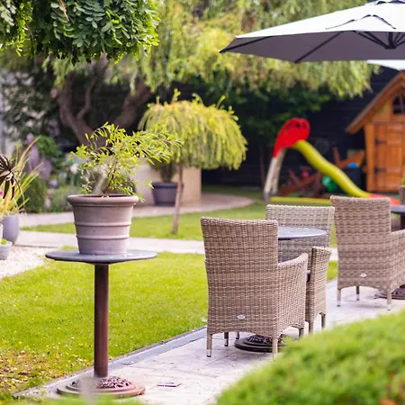 Golden Eagle ホテル