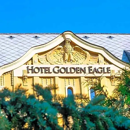 Отель Golden Eagle Левице