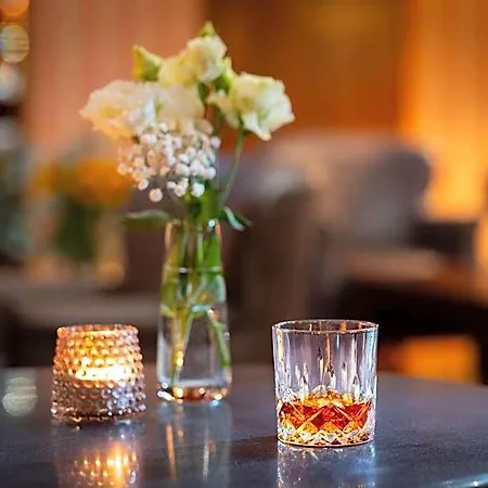 Golden Eagle Отель 4*