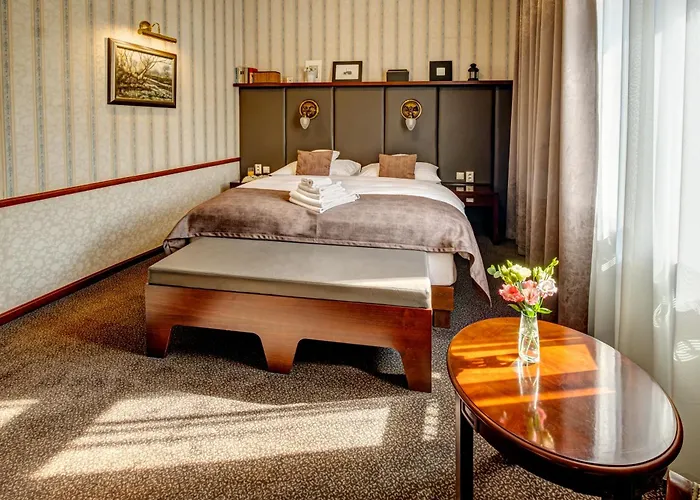 Hotel Golden Eagle Levice