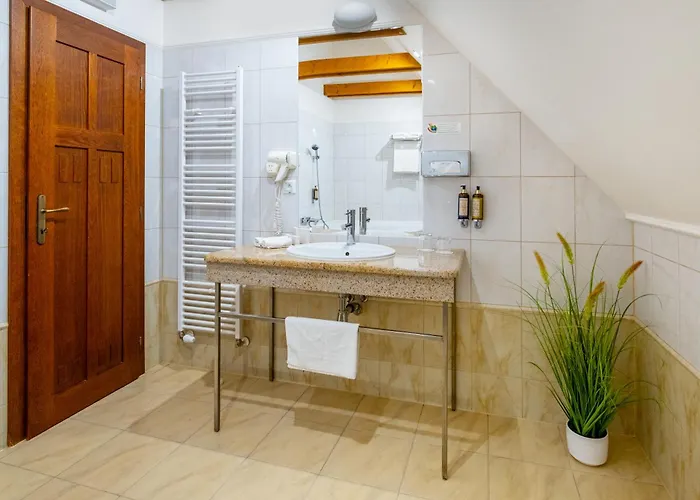 Hotel Golden Eagle Levice