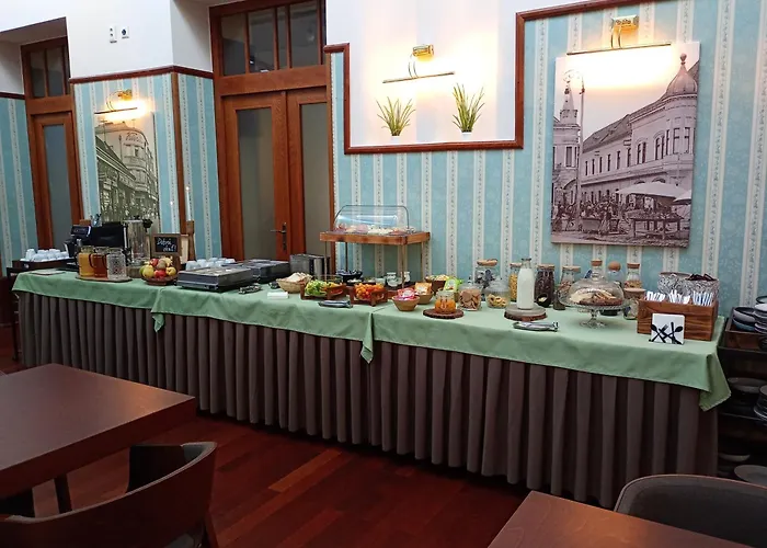 Golden Eagle Hotel Levice